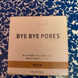 tinted skin-blurrying finishing powder